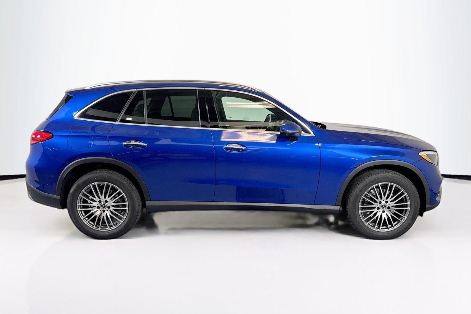 New 2026 Starling Blue Metallic Mercedes-Benz GLC 300 image 4
