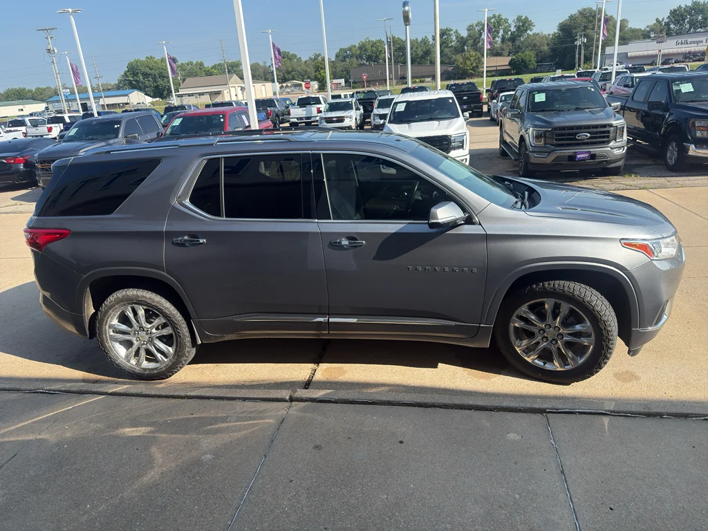 Used 2020 Satin Steel Metallic Chevrolet High Country image 11