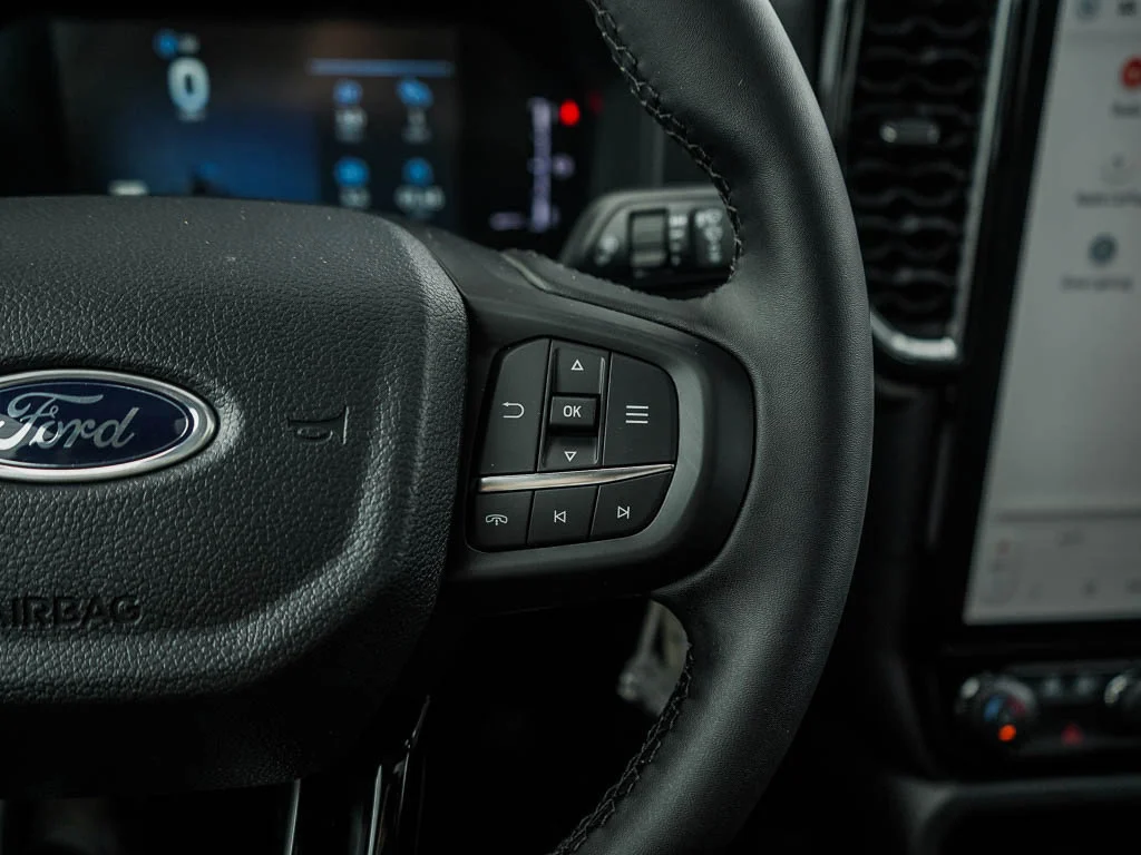 New 2026 Marsh Gray Ford XLT image 19