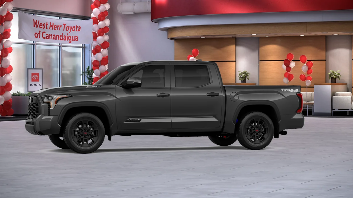 2025 Toyota Tundra Platinum - Photo 11