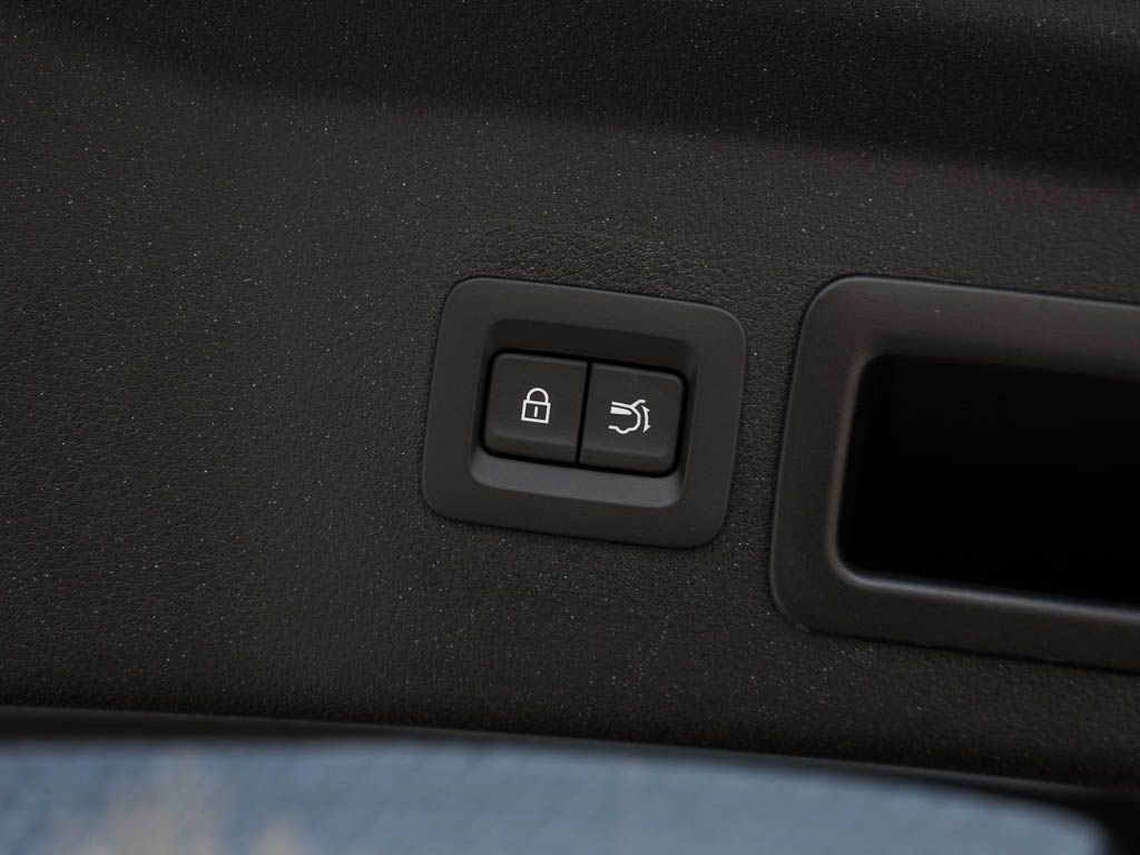 New 2026 Jet Black Mica Mazda 2.5 S Preferred AWD image 9