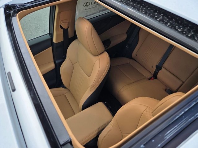 New 2026 Ultra White Lexus PREMIUM image 16