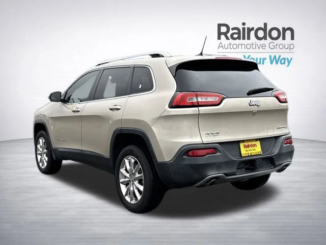 Used 2014 Cashmere Pearlcoat Jeep Limited image 5