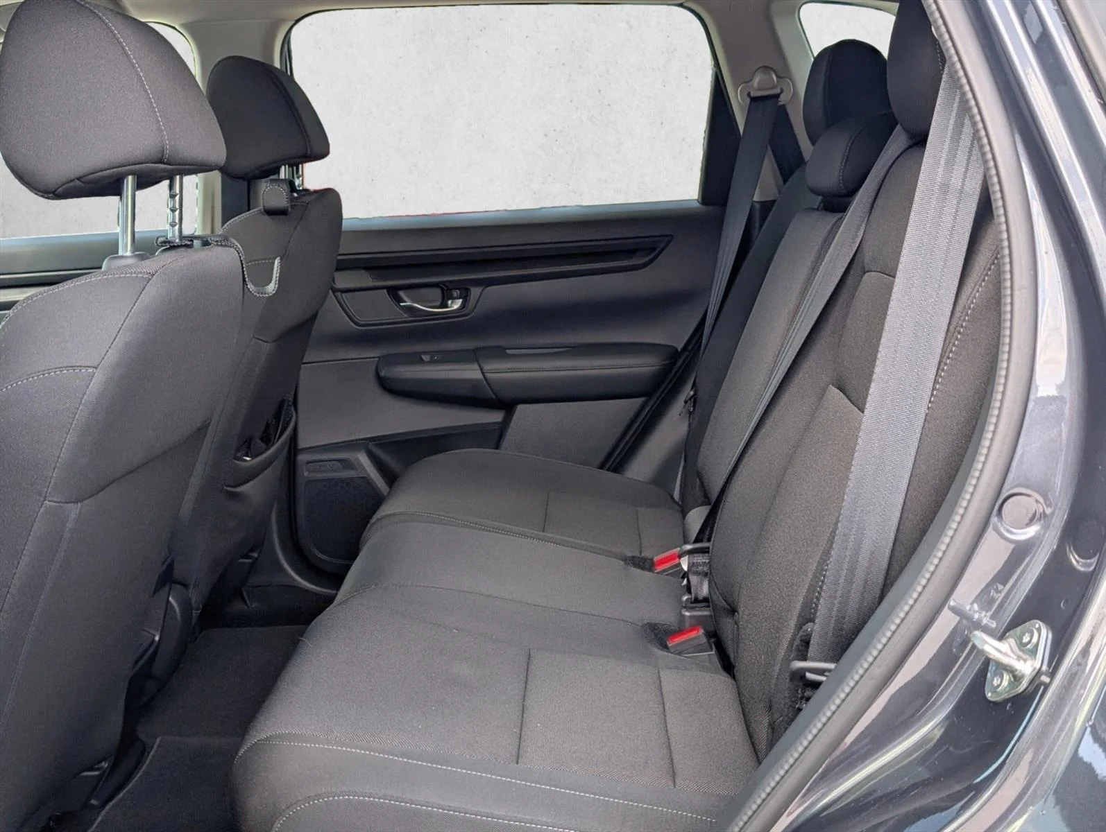 Used 2026 Meteorite Gray Metallic Honda EX image 23
