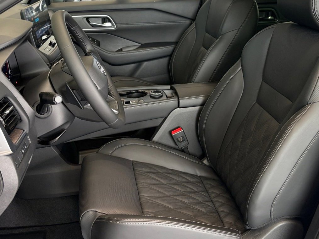2026 Nissan Rogue Platinum - Photo 25