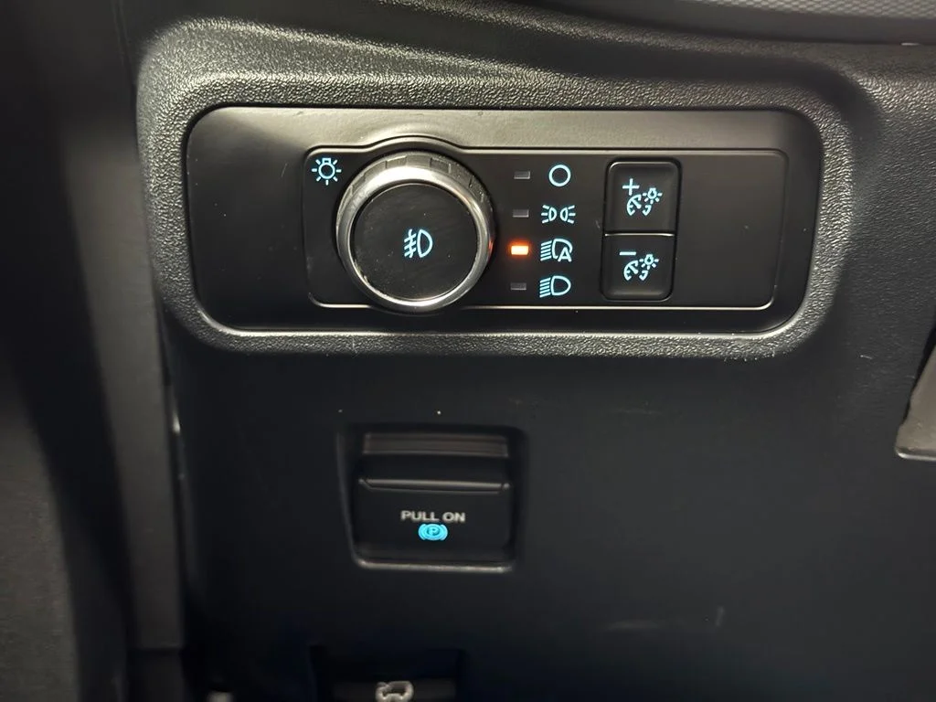 Used 2024 Blue Metallic Ford Big Bend image 21