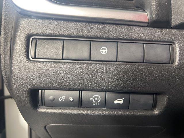 Certified Used 2025 White Pearl Nissan SV image 18