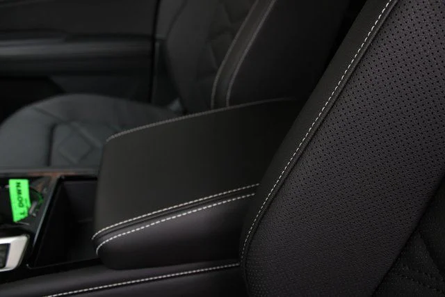 2026 Volkswagen Atlas SE w/Tech - Photo 7