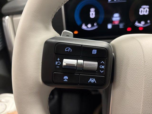 New 2026 Gray Hyundai SE image 14