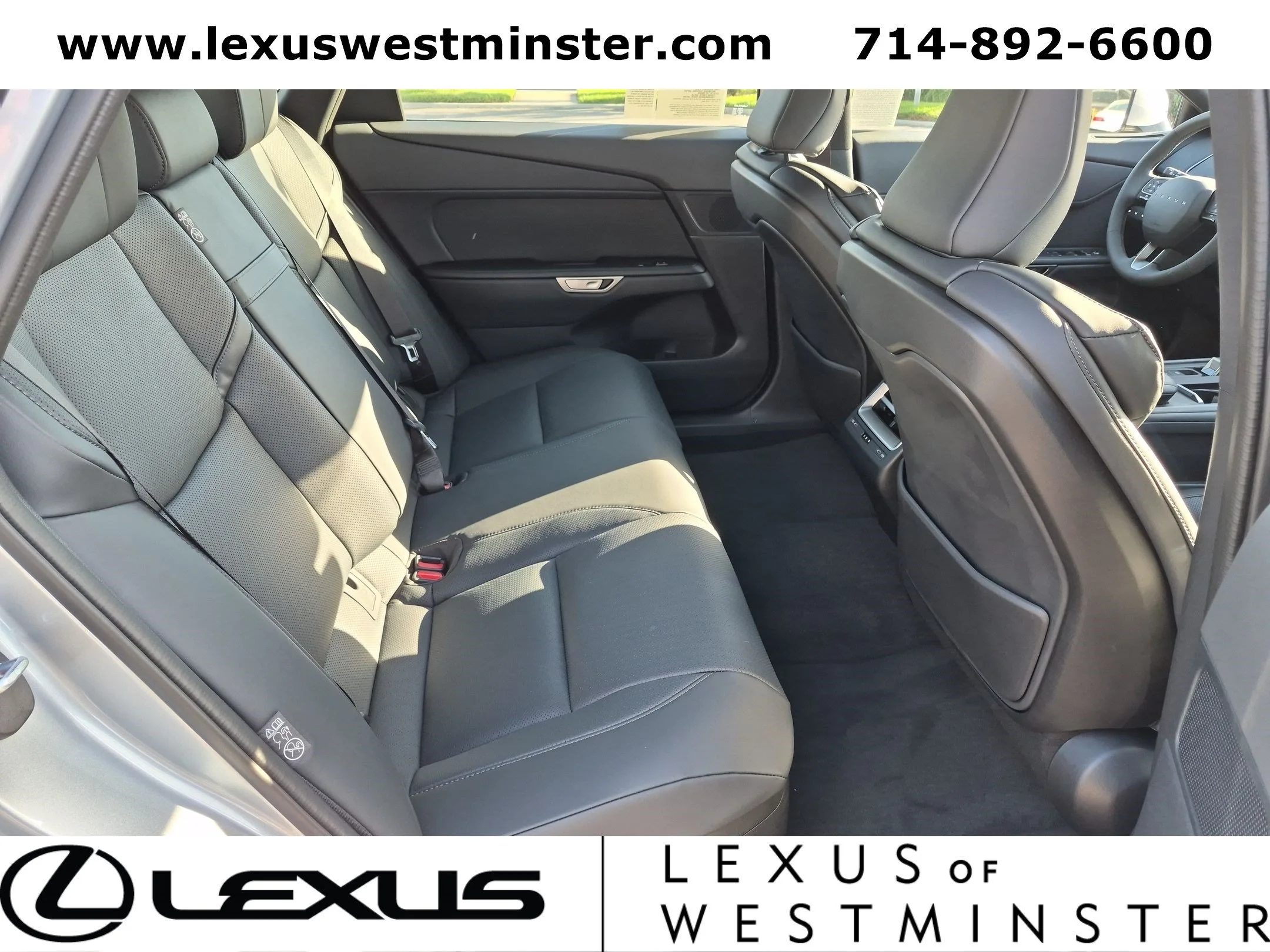 2026 Lexus ES Hybrid 350h Premium - Photo 5
