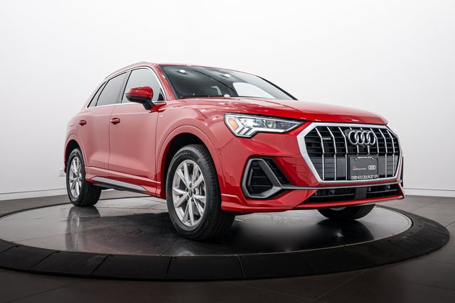 2023 Audi Q3 S line Premium Plus