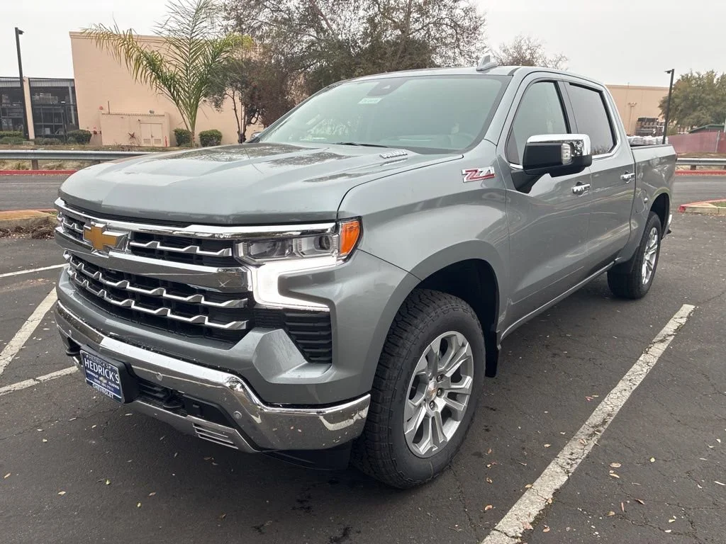 2026 Chevrolet Silverado 1500 LTZ - Photo 7