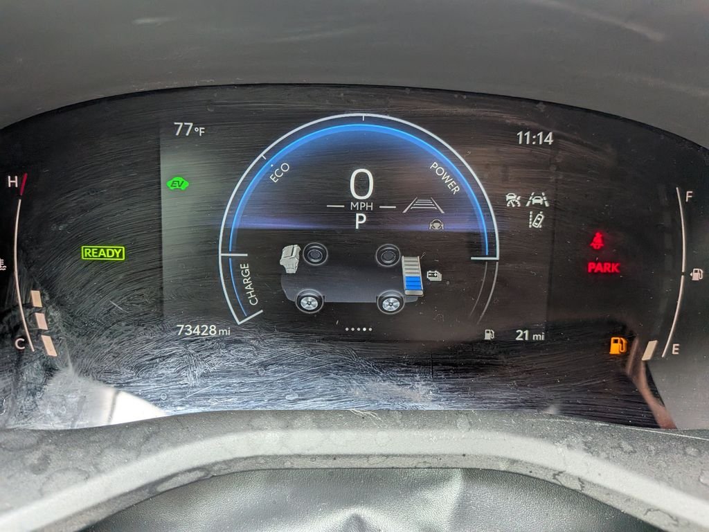 Certified Used 2025  Toyota SE image 15