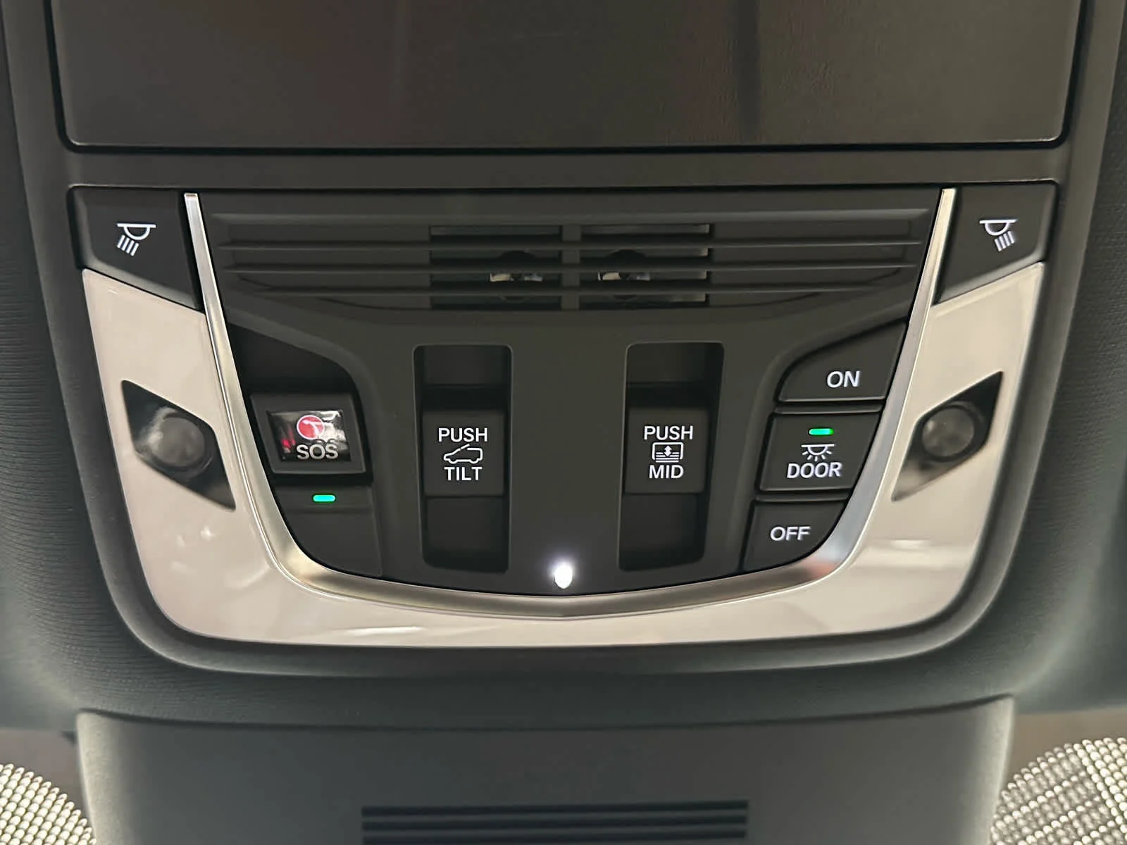 Used 2025 Urban Gray Pearl Acura w/A-Spec Advance Package image 39