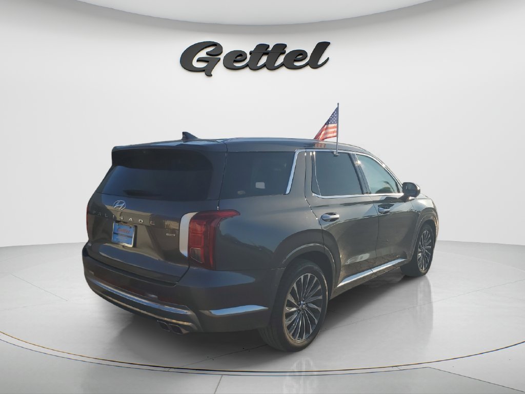Used 2024 Gray Hyundai Calligraphy image 4