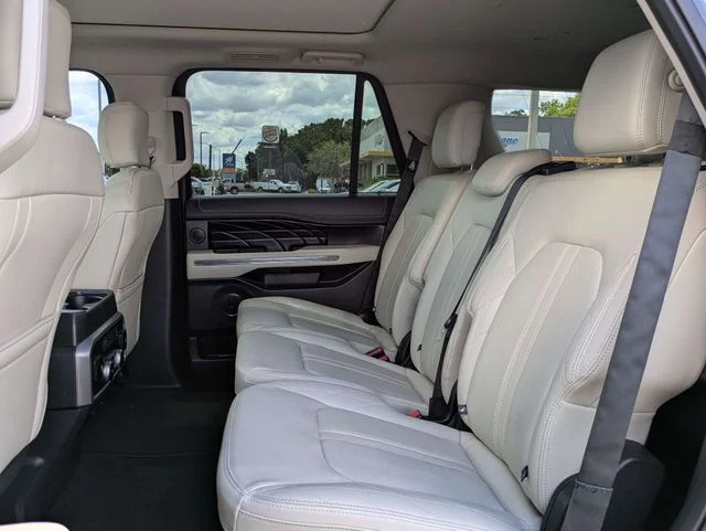 Certified Used 2018 Magnetic Metallic Ford Platinum image 14
