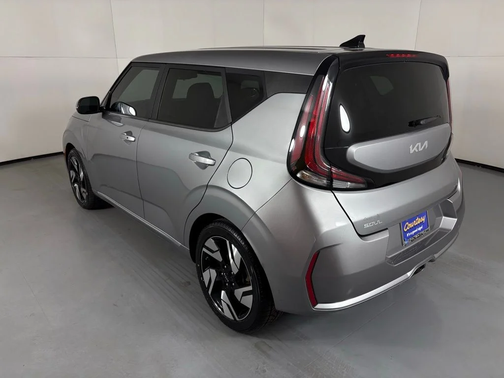 Used 2023 Gray Kia GT-Line image 6