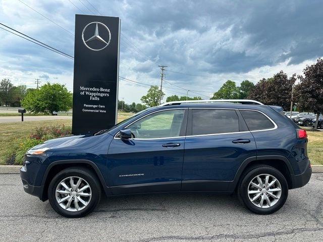 Used 2018 Jeep Cherokee Limited with VIN 1C4PJMDX7JD610952 for sale in Wappingers Falls, NY