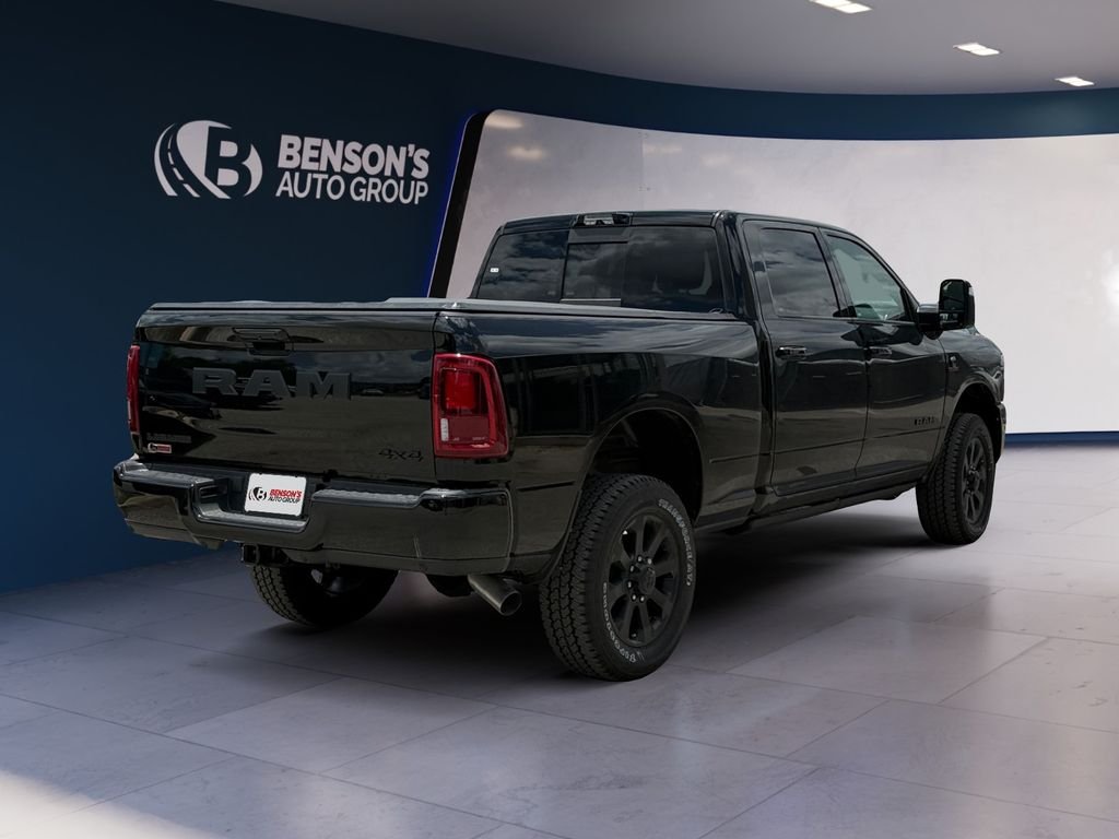 New 2026 Diamond Black Crystal Pearl-Coat Exterior Paint RAM Laramie image 5