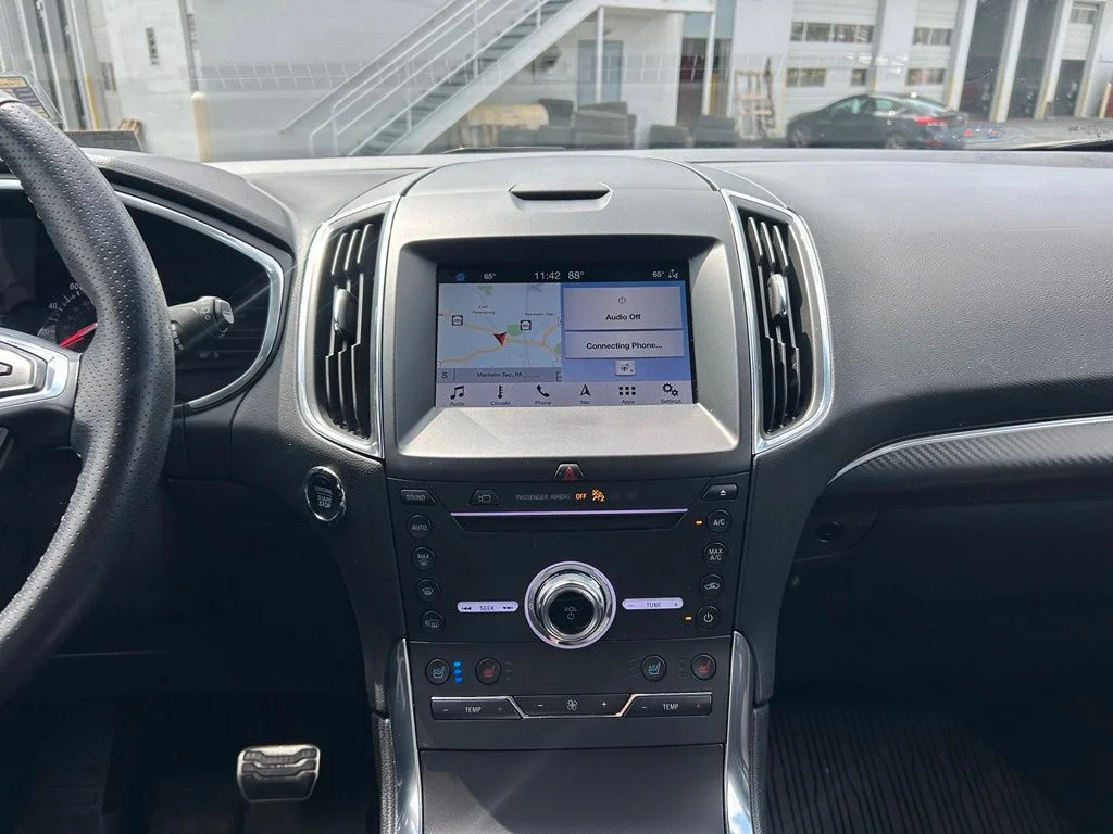 Used 2019 Black Metallic Ford ST image 18