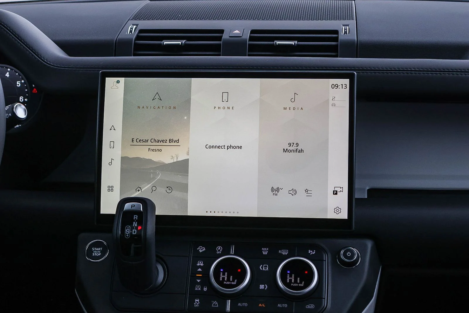 New 2026 Santorini Black Land Rover S image 24