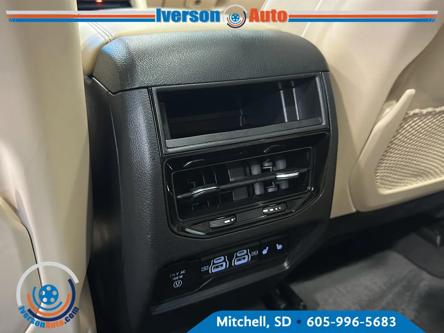 Used 2025 Velvet Red Pearlcoat Jeep Limited image 29