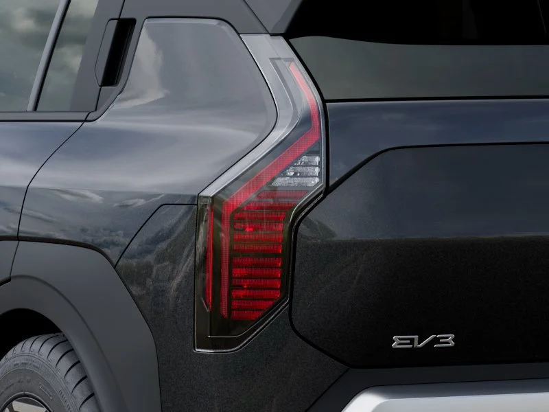 New 2027 Interstellar Gray Kia Wind image 11