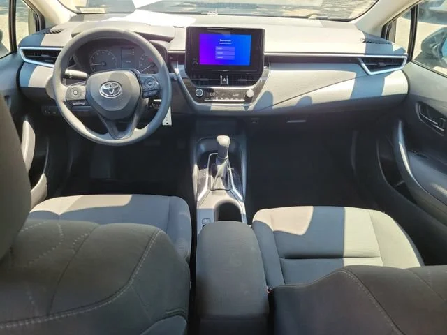 2023 Toyota Corolla LE - Photo 18