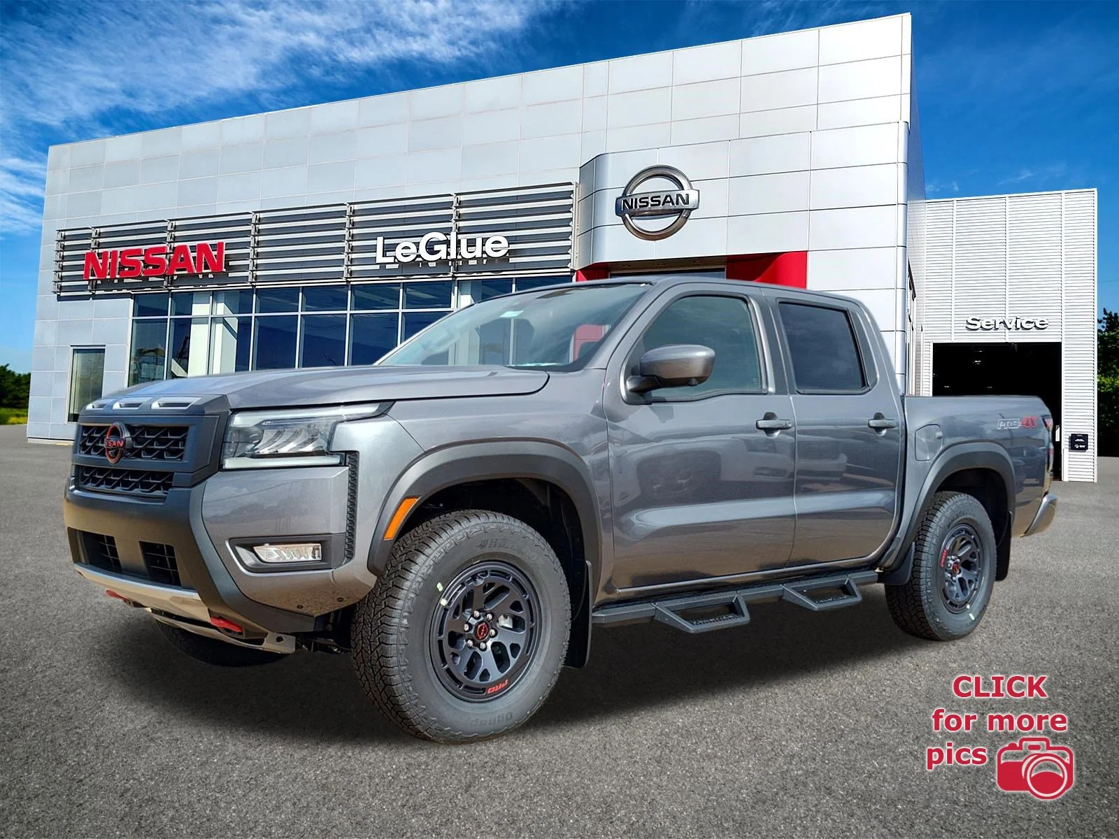 2026 Nissan Frontier PRO-4X Crew Cab 4X4's photo