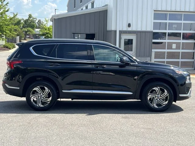Used 2021 Black Hyundai SEL image 14