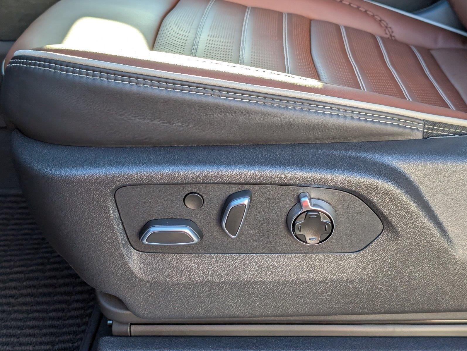 New 2026 Sterling Metallic GMC Denali Ultimate image 17