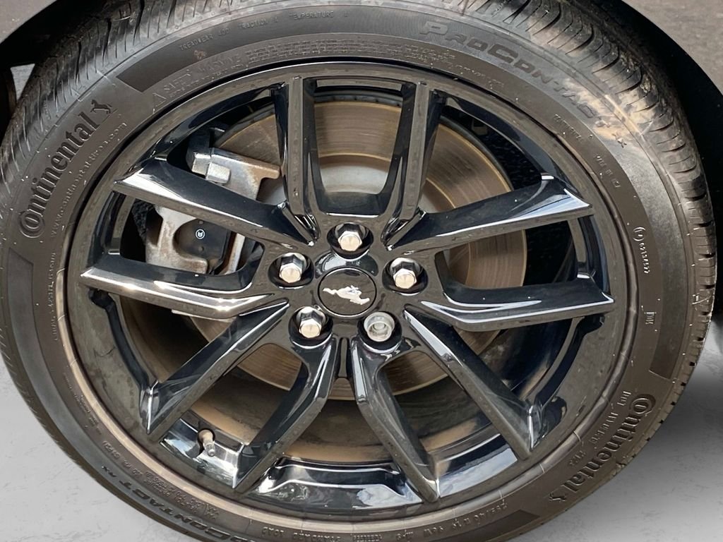 Used 2024 Gray Ford GT image 25