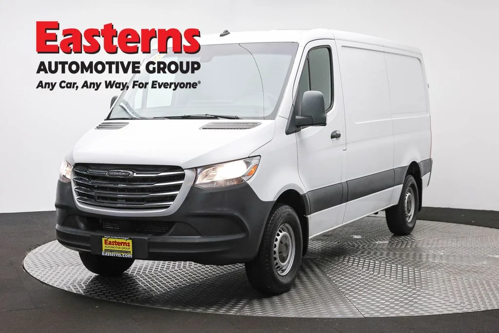 Used 2019 White Freightliner Base image 1