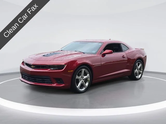 Used 2015 Red Chevrolet SS image 1