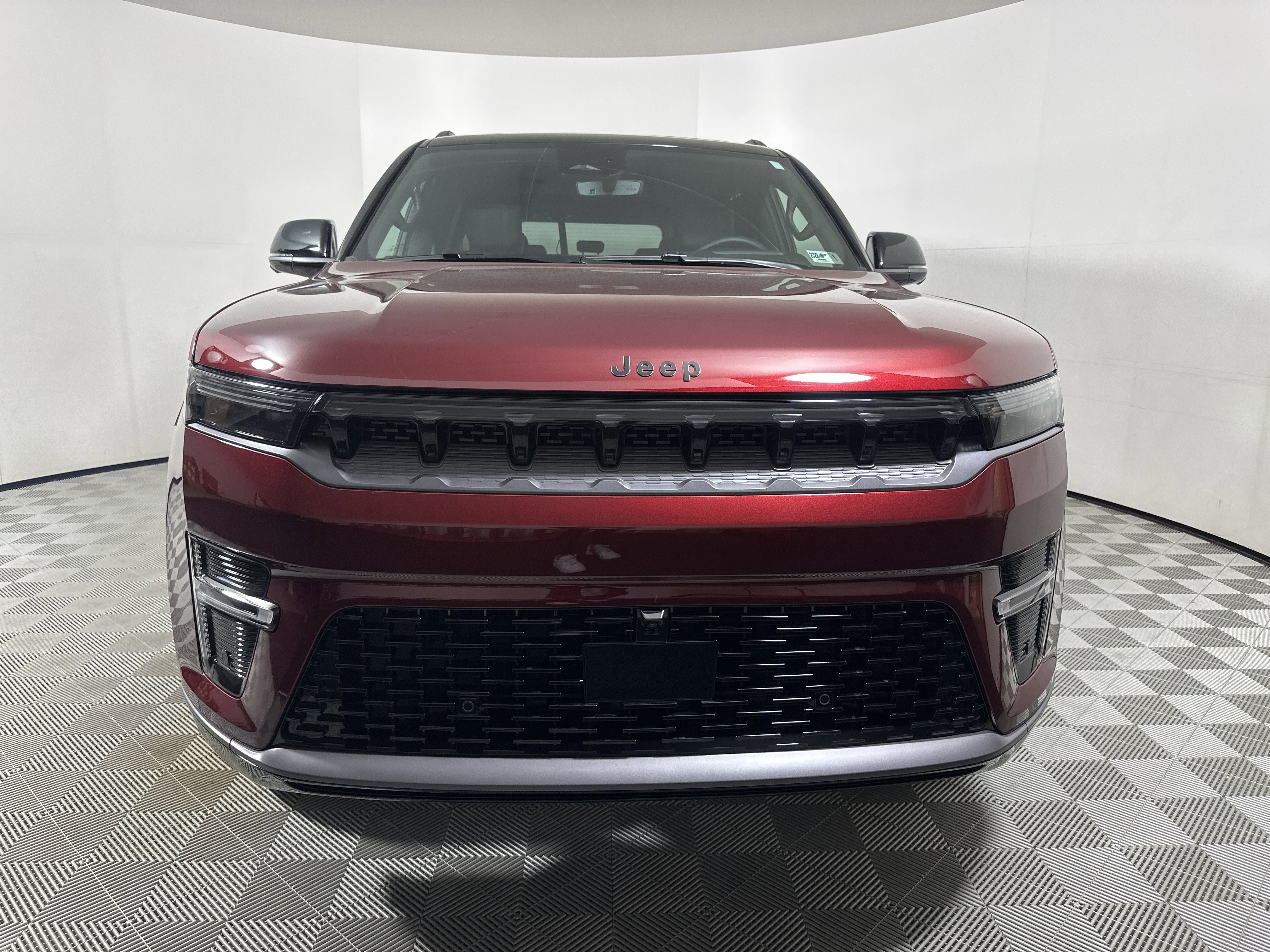 New 2026 Velvet Red Pearl-Coat Exterior Paint Jeep Summit Obsidian image 2