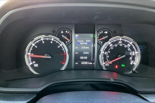 Certified Used 2022 MAGNETIC GRAY MET. Toyota  image 22