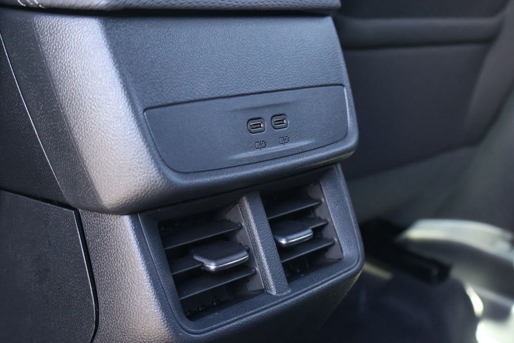 2026 Chevrolet Equinox LT - Photo 37