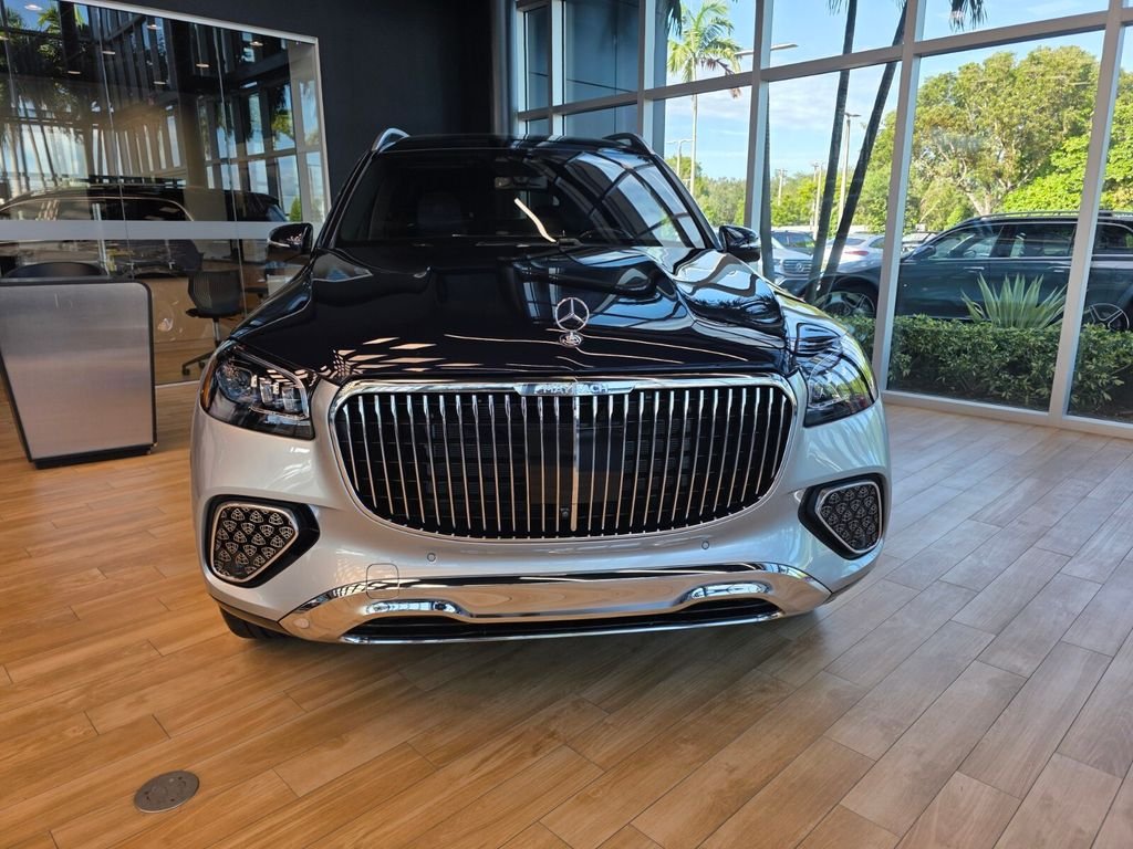 New 2026 Silver Mercedes-Benz Maybach GLS 600 image 2