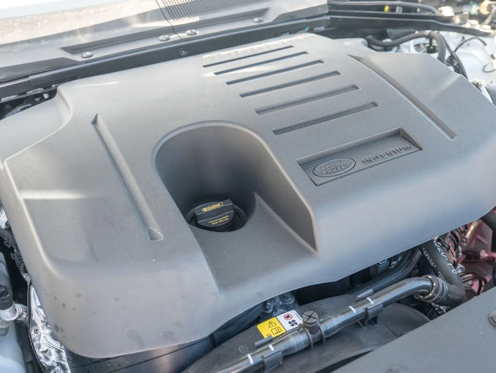 2026 Land Rover Defender X-Dynamic SE - Photo 24