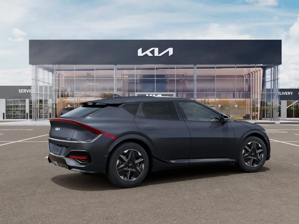 New 2026 Panthera Metal Matte Kia GT-LINE image 6