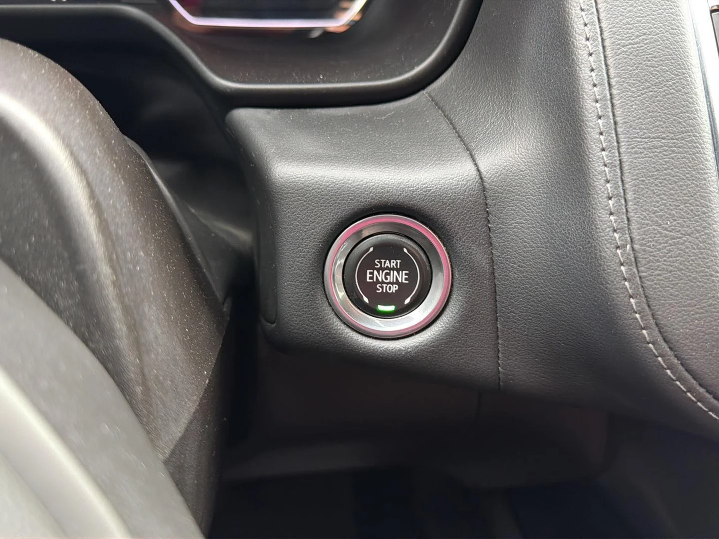Used 2021 Summit White Chevrolet LT image 27