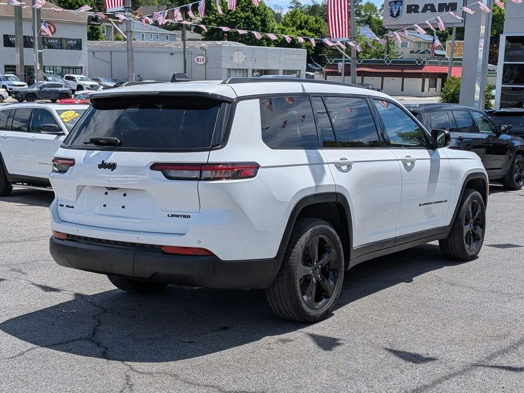 Used 2023 White Jeep Limited image 6