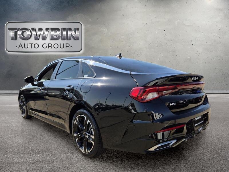 Used 2024 Ebony Black KIA GT-LINE AUTO FWD image 6