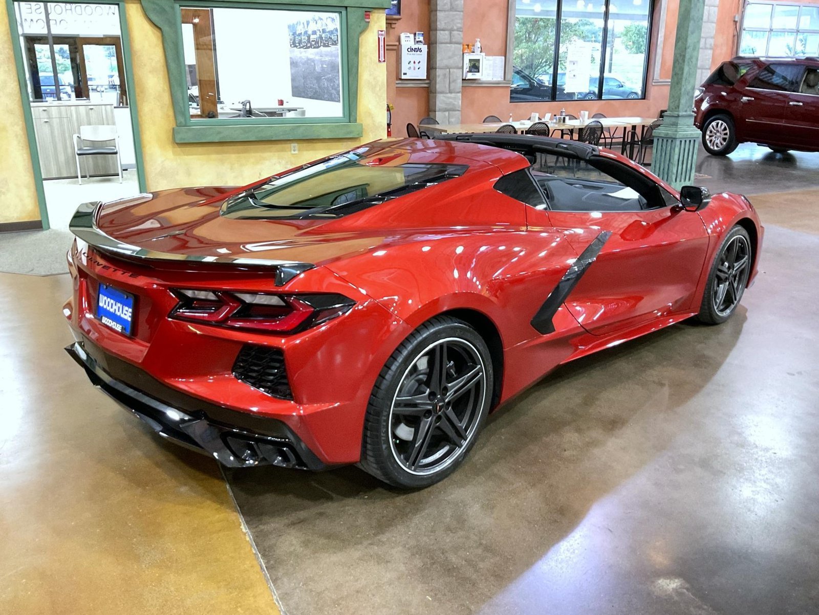 2024 Chevrolet Corvette 1LT - Photo 23