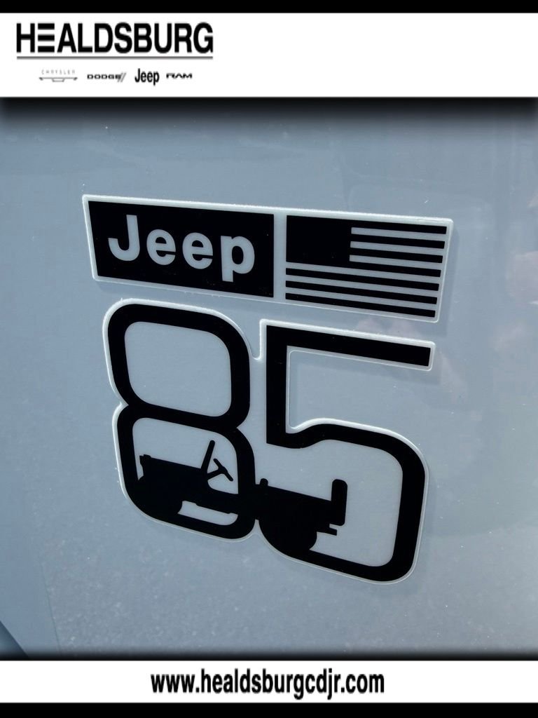 New 2026 Bright White Clearcoat Jeep 85th Anniversary Edition image 30
