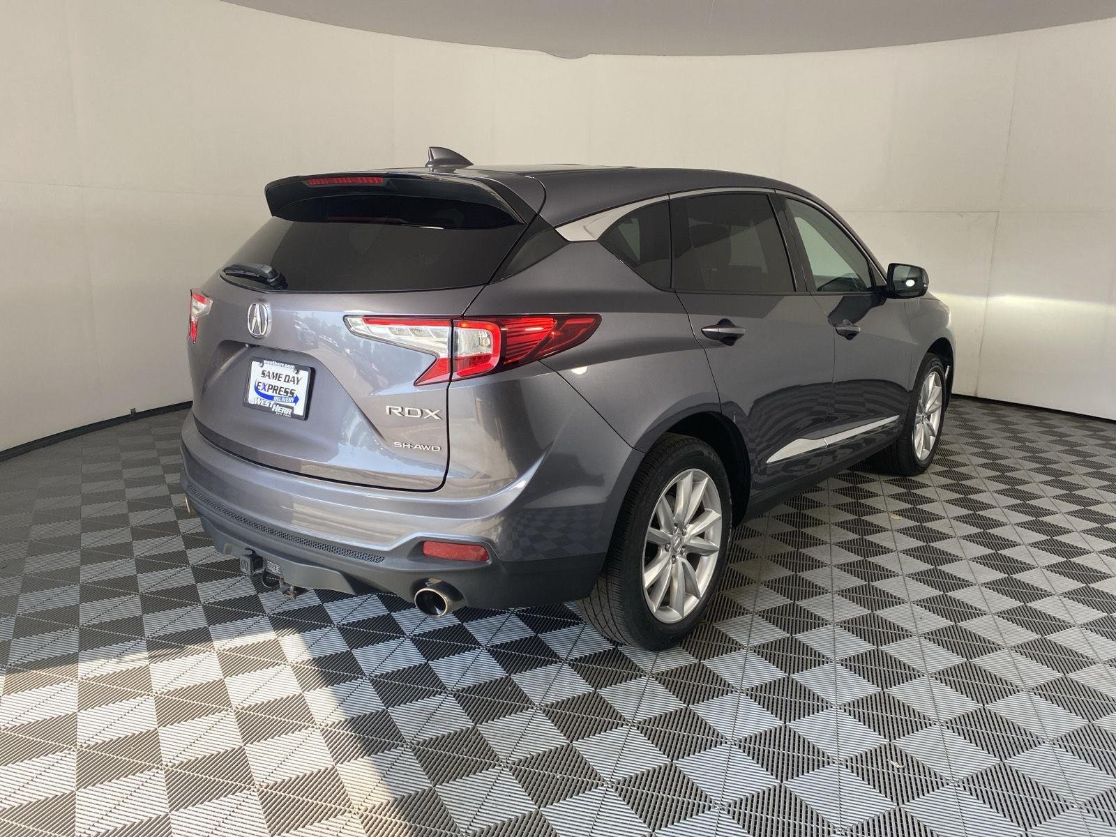 Used 2019 Modern Steel Metallic Acura SH-AWD image 9