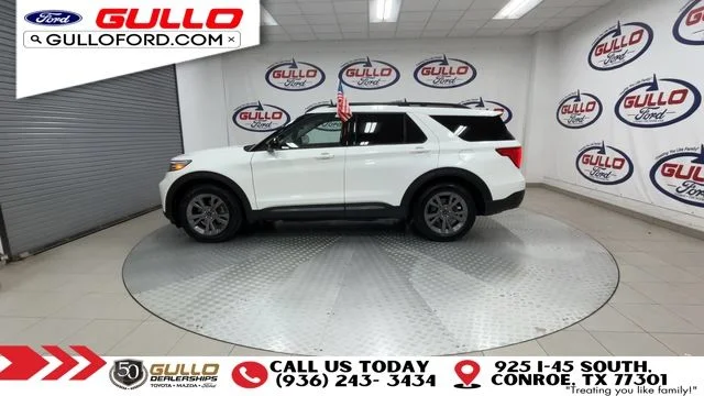 Certified Used 2022 White Metallic Ford XLT image 5