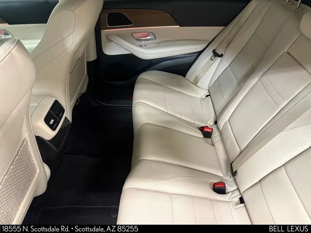 Used 2021 White Mercedes-Benz GLE 350 image 13