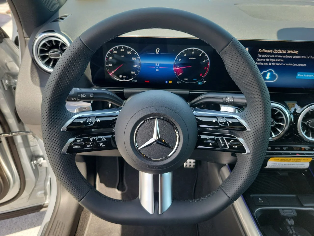 New 2026 Cirrus Silver Metallic Mercedes-Benz GLA 250 image 21