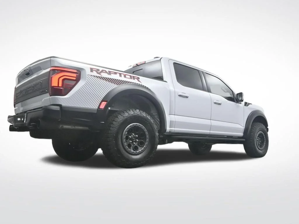 Used 2025 White Ford Raptor image 35